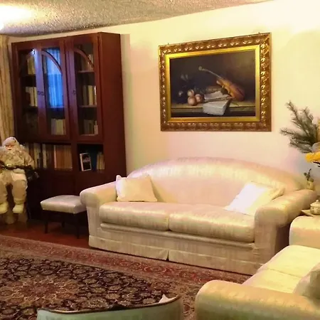Chanel Guest house Borno
