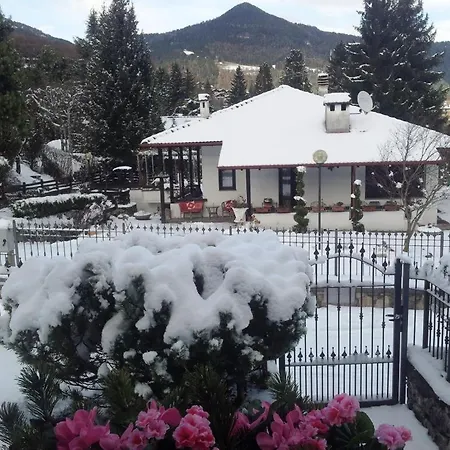 Guest house Chanel *