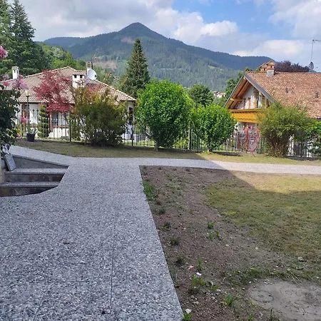 Maison d'hôtes Chanel 3*